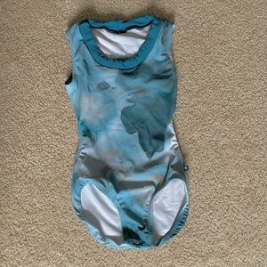 LuckyLeo leotard